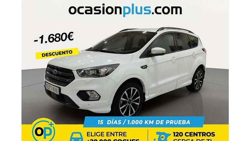 Usado Ford Kuga ST-Line 120 CV (88 kW) 2019 Blanco SUV