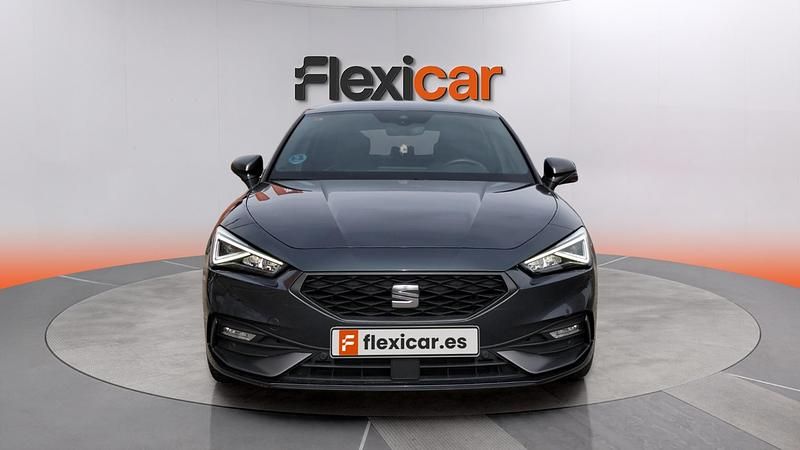 Usado Seat Leon FR 150 CV (110 kW) 2021 Gris Utilitario