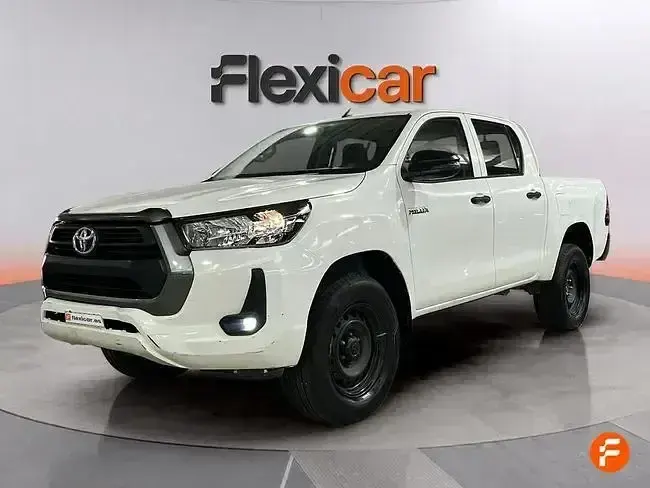 Usado Toyota HiLux 150 CV (110 kW) 2021 Blanco Pickup/Camioneta
