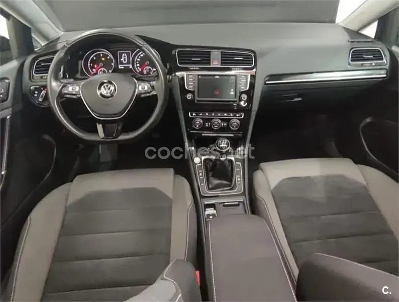 Usado VW Golf VII Sportline 150 CV (110 kW) 2017 Negro Berlina