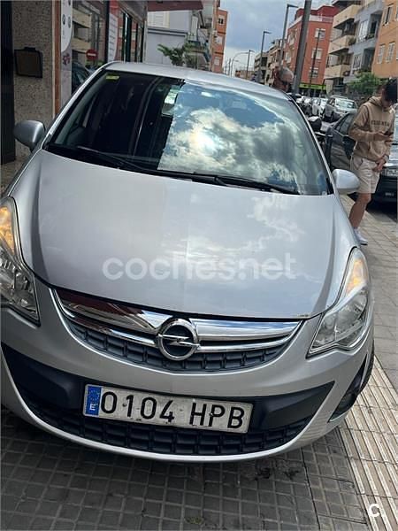 Gris / plata Usado 2013 Opel Corsa Selective Berlina | 3200 € (Buen precio) - Imagen 1/4
