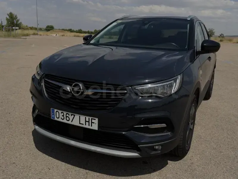 Usado Opel Grandland X Selective 130 CV (95 kW) 2020 Gris / plata SUV