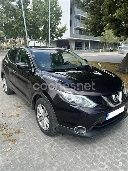 Usado Nissan Qashqai Tekna 115 CV (84 kW) 2015 Negro SUV