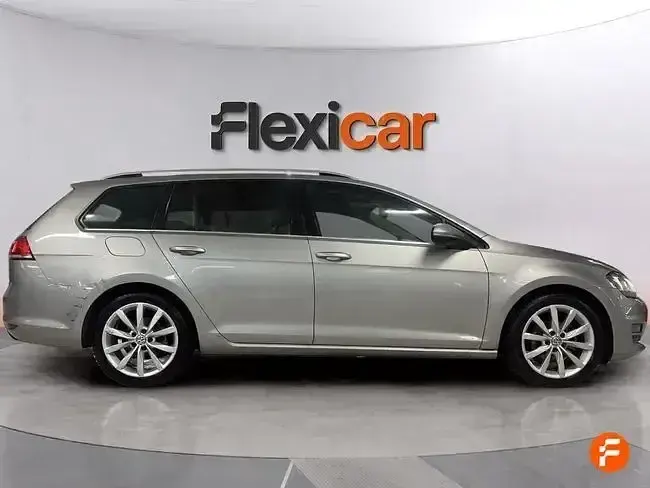 Usado VW Golf VII Advance 150 CV (110 kW) 2016 Beige Familiar