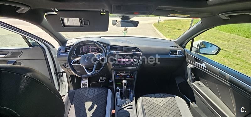 Używany VW Tiguan R-line 150 KM (110 kW) 2021 Biały SUV
