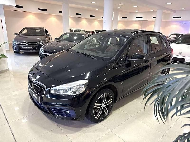 Negro Usado 2016 BMW 220 Comfort Edition Monovolumen | 17.490 € (Precio justo) - Imagen 1/4