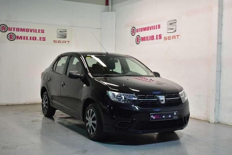 Negro Usado 2018 Dacia Logan Essentiel Utilitario | 7900 € (Precio justo) - Imagen 1/4
