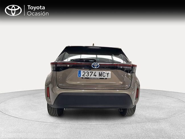 Usado Toyota Yaris Hybrid Active 115 CV (84 kW) 2022 Otro