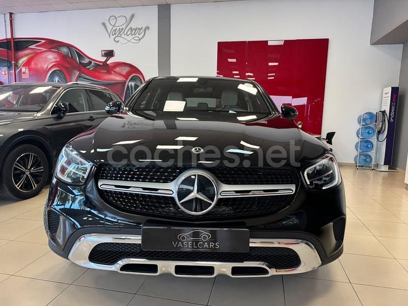 Usado Mercedes GLC300e 320 CV (235 kW) 2021 Negro SUV