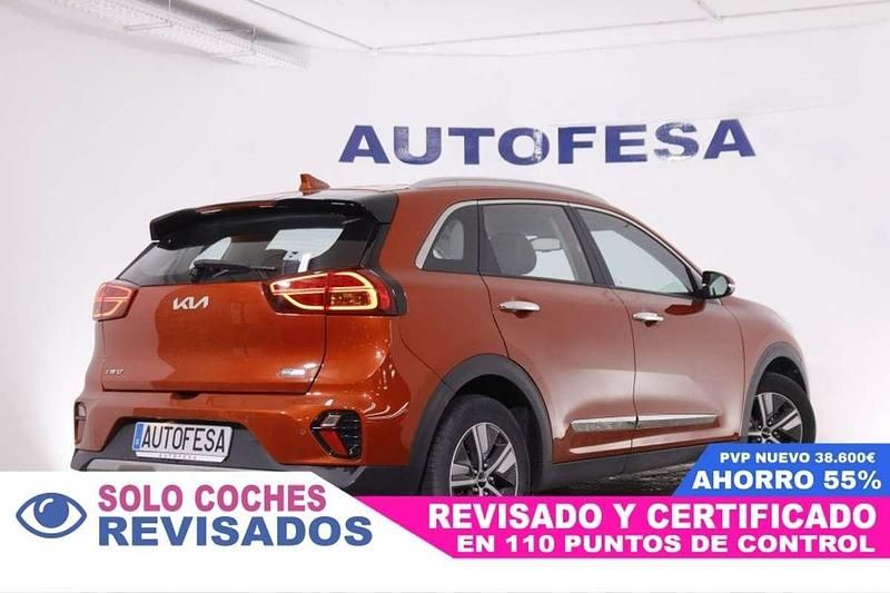 Gebraucht Kia Niro 141 PS (103 kW) 2022 Orange SUV