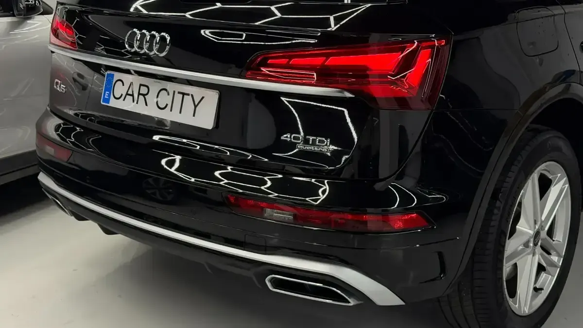 Usado Audi Q5 S-Line 204 CV (150 kW) 2021 Negro SUV