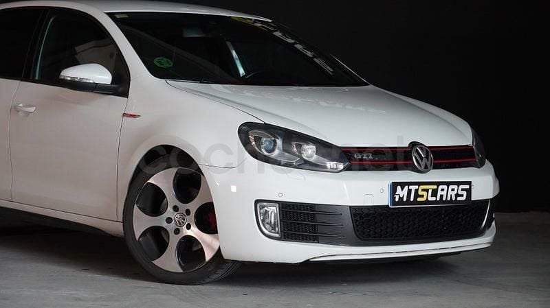 Usado VW Golf VI GTI 210 CV (154 kW) 2009 Blanco Utilitario