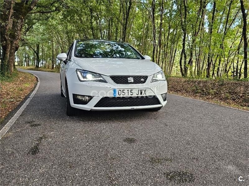 Blanco Usado 2017 Seat Ibiza Crono Berlina | 11.200 € (Precio justo) - Imagen 1/2