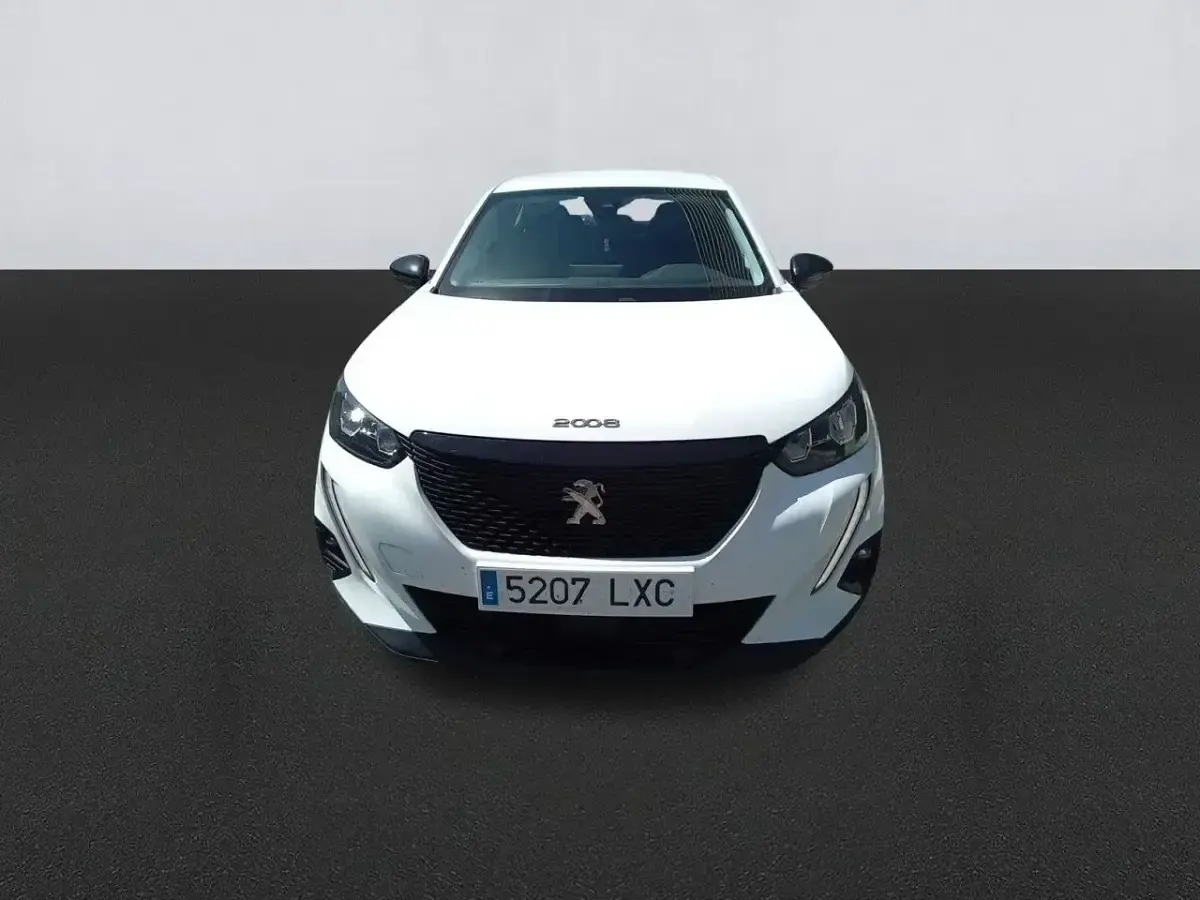 Usado Peugeot 2008 Active 110 CV (80 kW) 2022 Blanco SUV