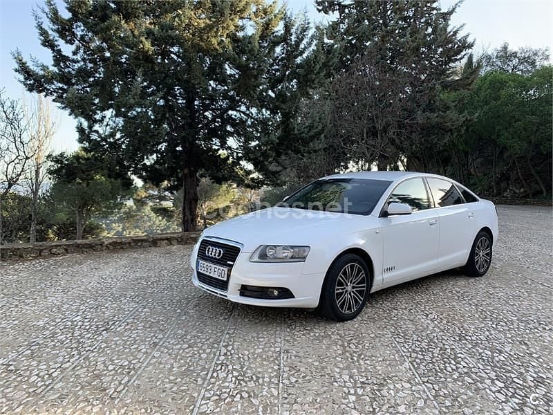 Usado Audi A6 140 CV (102 kW) 2006 Blanco Berlina