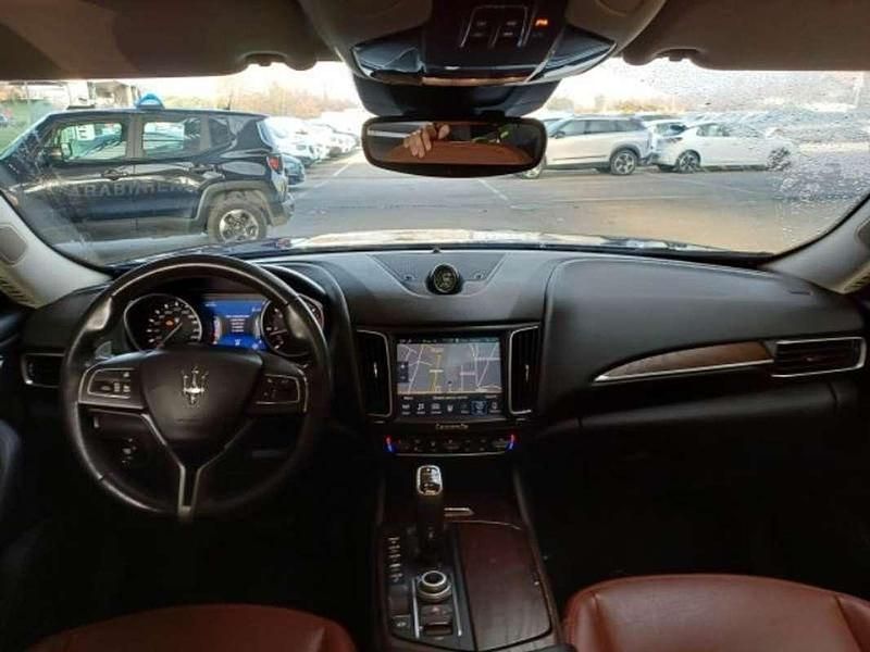 Usado Maserati Levante 275 CV (202 kW) 2019 Azul SUV