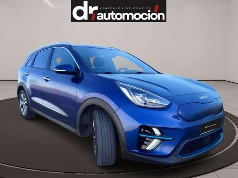 Usado Kia e-Niro 150 kW (204 CV) 2022 Azul SUV
