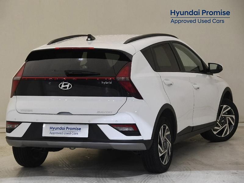 Usado Hyundai Bayon 102 CV (75 kW) 2025 Blanco SUV