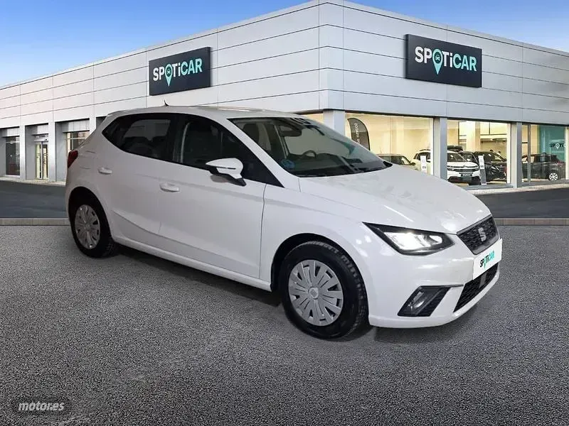 Usado Seat Ibiza Reference 80 CV (58 kW) 2023 Blanco Utilitario