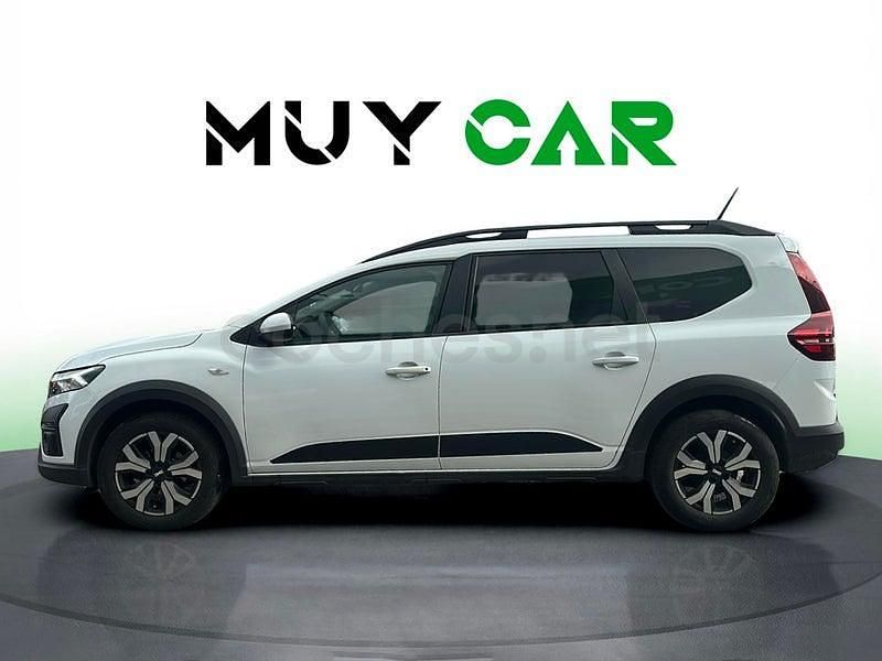 Usado Dacia Jogger 110 CV (80 kW) 2023 Blanco Monovolumen
