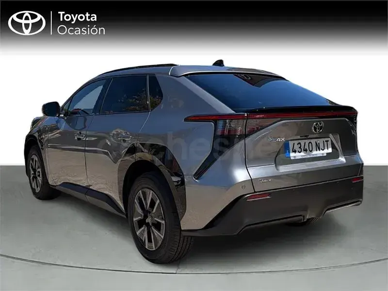 Usado Toyota bZ4X Advance 2026 Eléctrico SUV