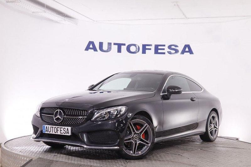 Usado Mercedes C220 AMG line 170 CV (125 kW) 2016 Negro Coupe