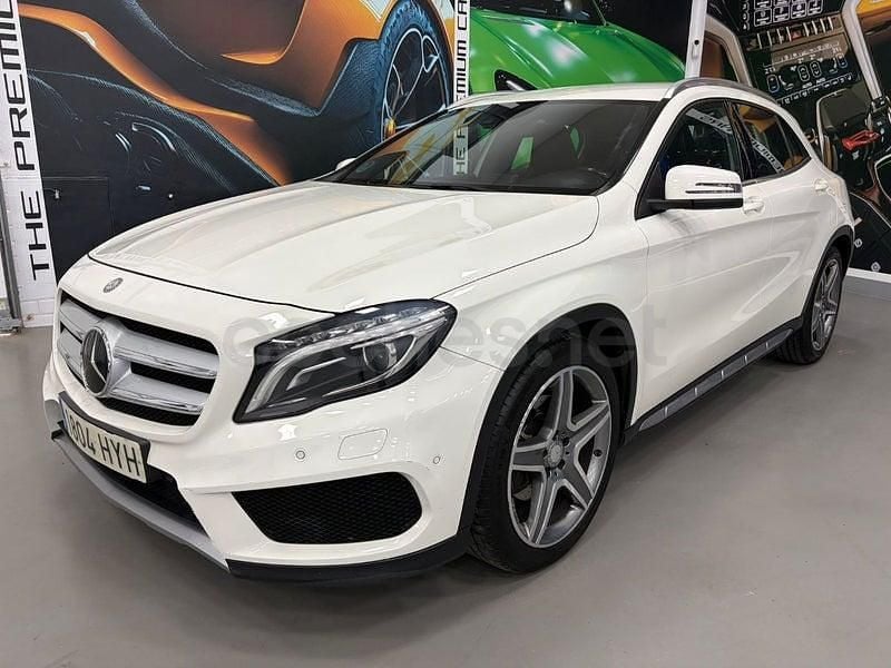 Usado Mercedes GLA220 AMG line 177 CV (130 kW) 2015 Blanco SUV