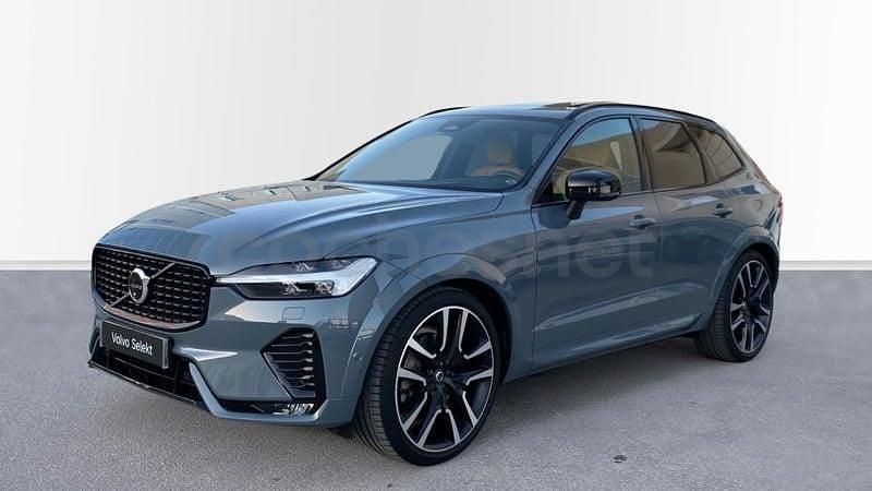 Usado Volvo XC60 Ultimate 197 CV (144 kW) 2023 Gris / plata SUV