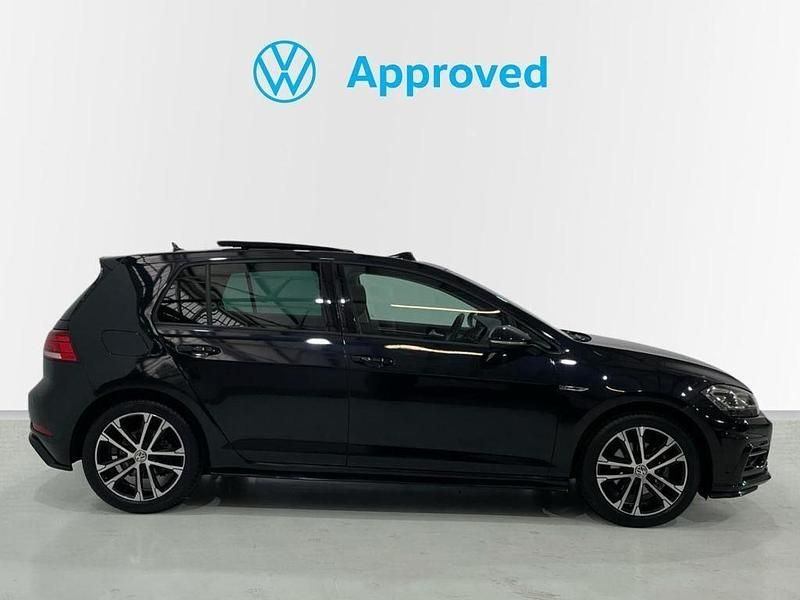 Usado VW Golf VII Sport 150 CV (110 kW) 2020 Negro
