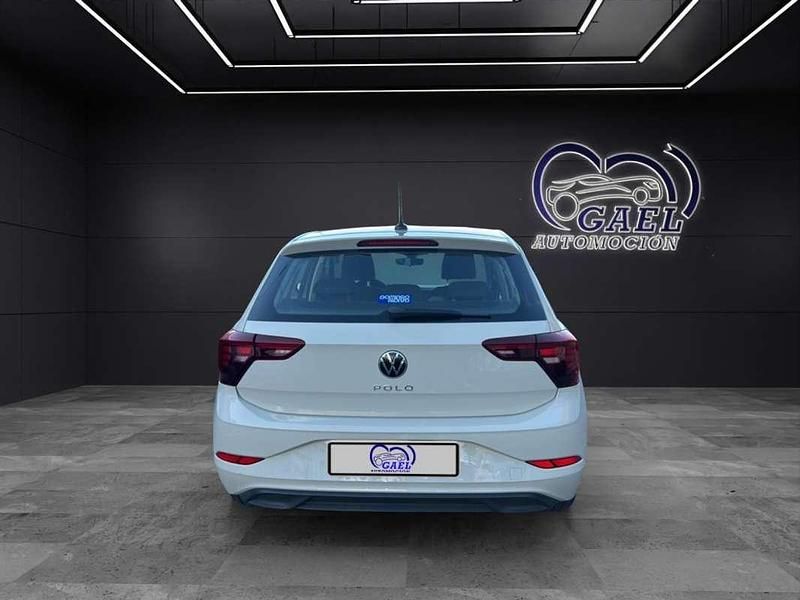 Usado VW Polo 95 CV (69 kW) 2023 Beige Utilitario