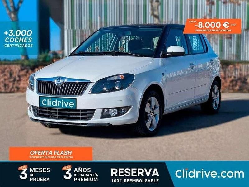 Blanco Usado 2014 Skoda Fabia Utilitario | 6190 € (Buen precio) - Imagen 1/3