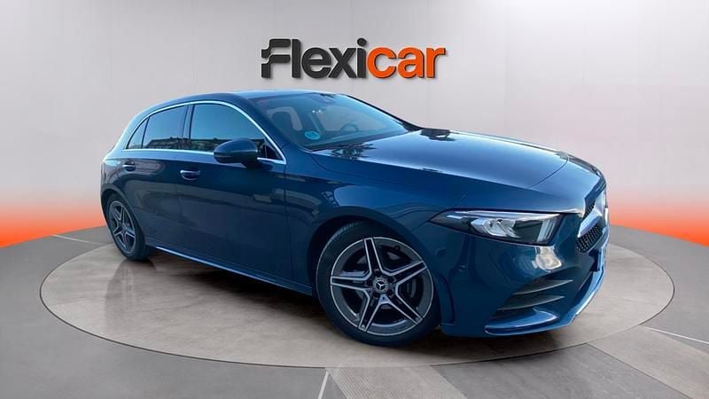 Usado Mercedes A180 136 CV (100 kW) 2021 Azul Berlina