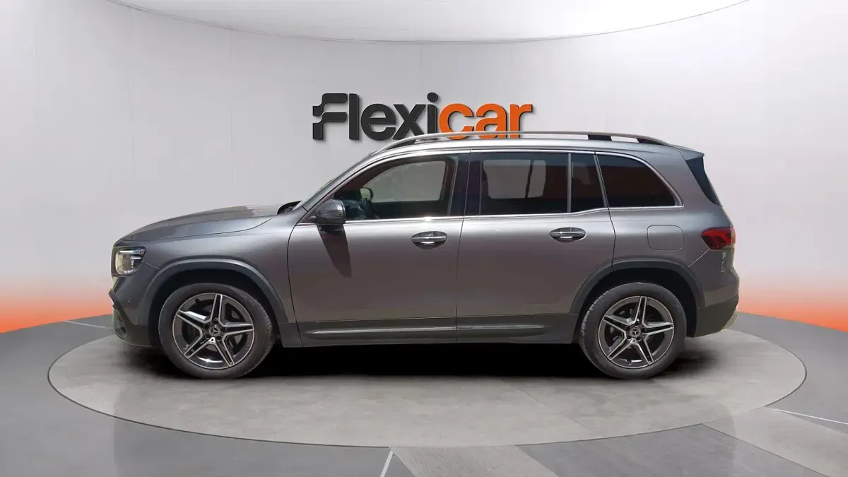 Usado Mercedes GLB200 150 CV (110 kW) 2022 Gris SUV