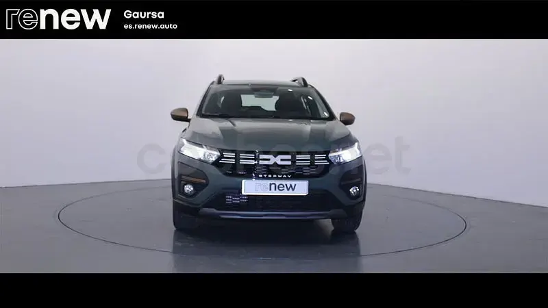 Usado Dacia Sandero Extreme 101 CV (74 kW) 2025 Verde Berlina