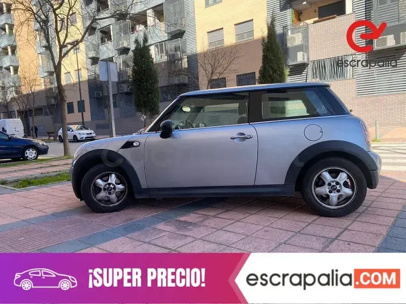 Usado Mini ONE 95 CV (69 kW) 2010 Gris / plata Utilitario