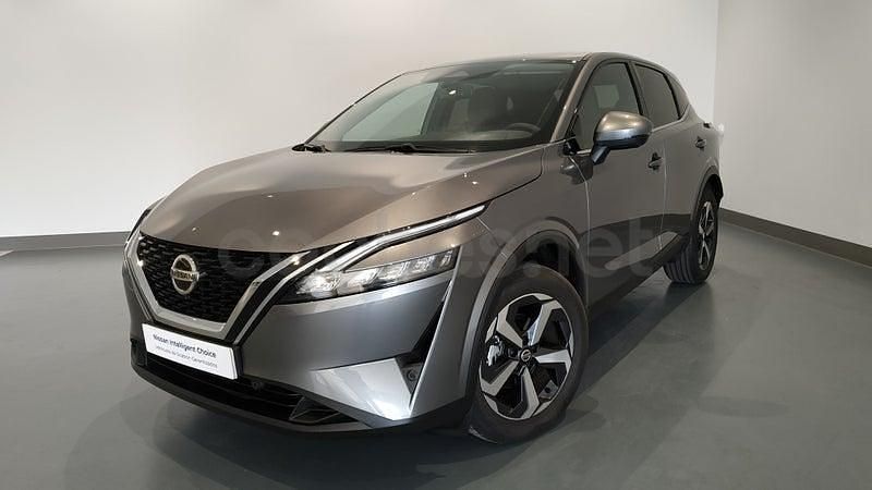 Usado Nissan Qashqai N-Connecta 140 CV (102 kW) 2022 Gris / plata SUV