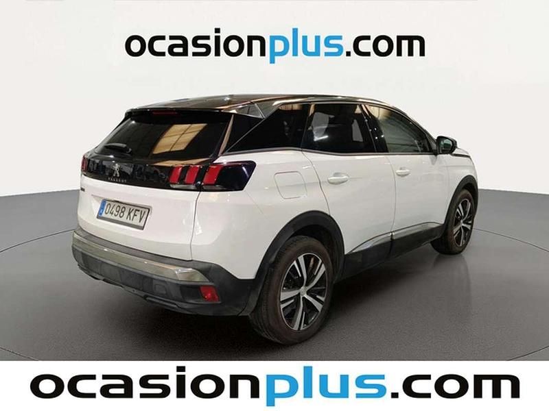 Usado Peugeot 3008 Allure 131 CV (96 kW) 2017 Blanco SUV