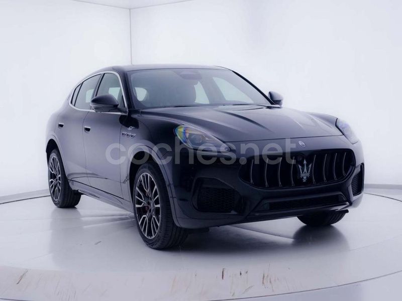Blanco Usado 2023 Maserati Grecale GT SUV | 78.500 € (Precio justo) - Imagen 1/4