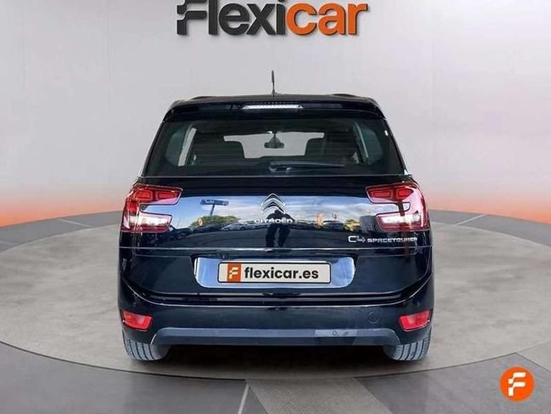 Usado Citroën C4 PureTech 131 CV (96 kW) 2022 Negro Familiar