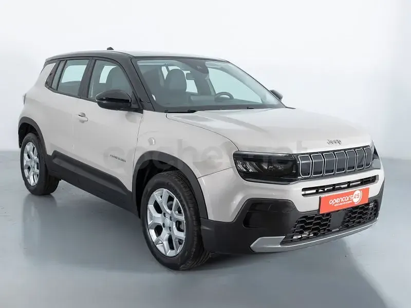 Usado Jeep Avenger Altitude 100 CV (73 kW) 2023 Beige SUV