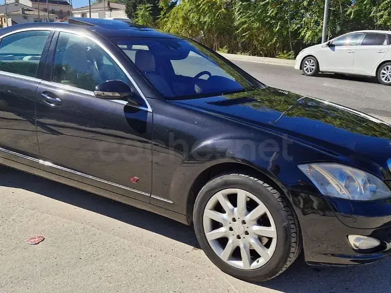 Usado Mercedes S320 235 CV (172 kW) 2007 Negro Berlina