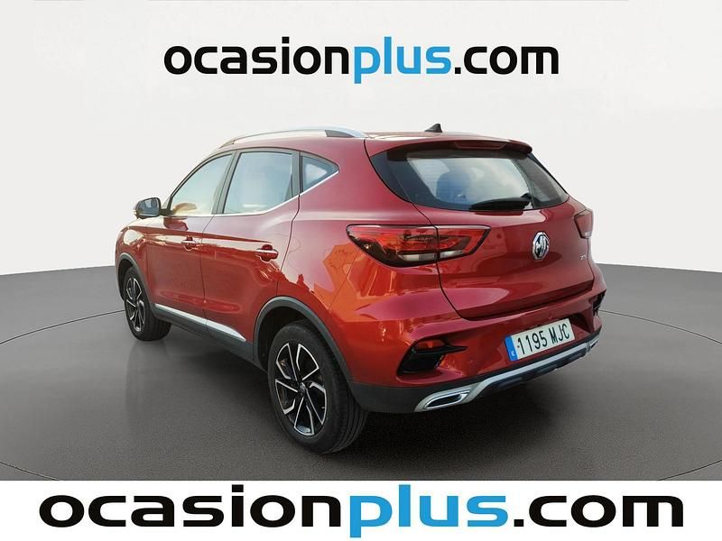 Usado MG ZS Luxury 111 CV (81 kW) 2023 Blanco SUV