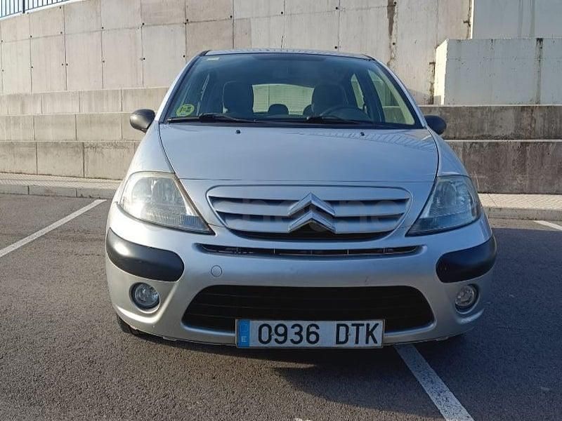 Usado Citroën C3 Furio 61 CV (44 kW) 2005 Gris / plata Berlina