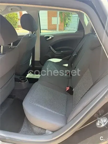 Usado Seat Ibiza Sport 90 CV (66 kW) 2010 Negro Berlina