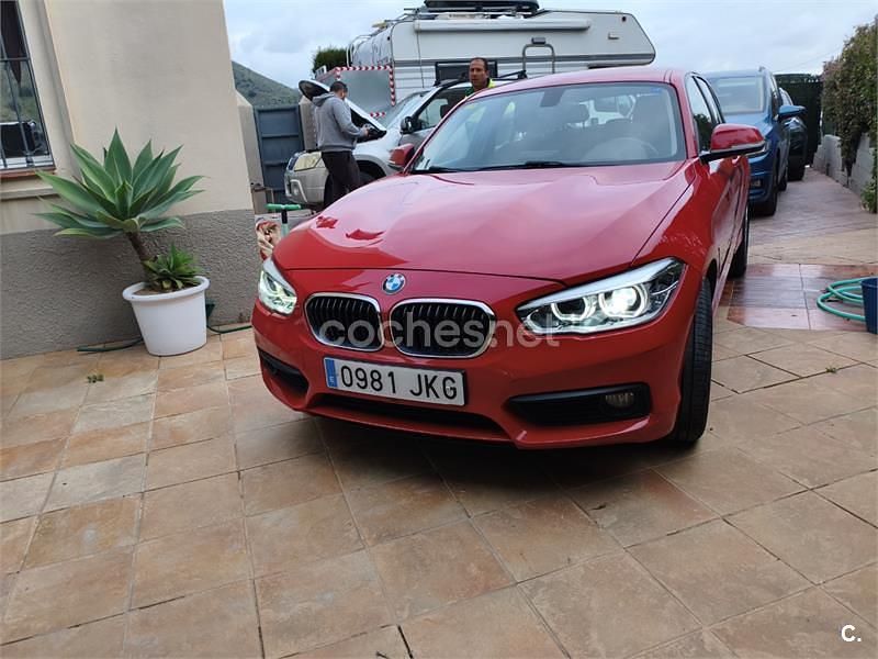 Usado BMW 116 116 CV (85 kW) 2015 Rojo Utilitario