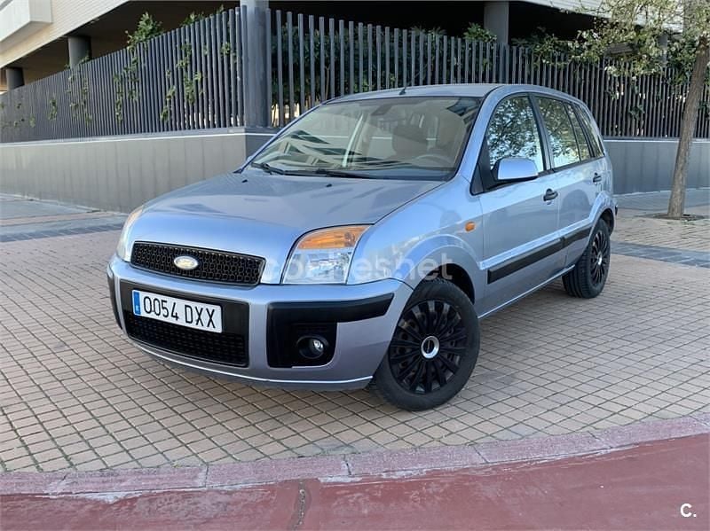 Usado Ford Fusion Trend 80 CV (58 kW) 2006 Azul Utilitario