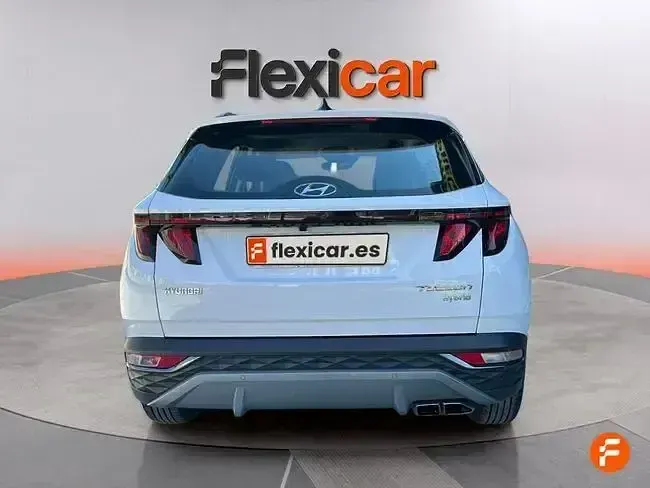 Usado Hyundai Tucson 136 CV (100 kW) 2023 Blanco SUV