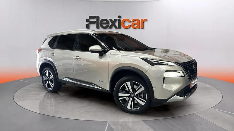 Usado Nissan X-Trail Acenta 213 CV (156 kW) 2023 Gris SUV