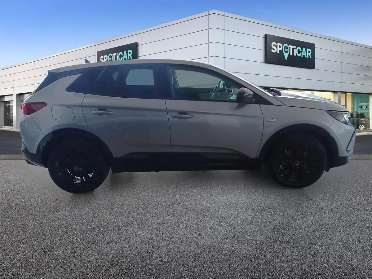 Usado Opel Grandland X 224 CV (164 kW) 2023 Gris SUV