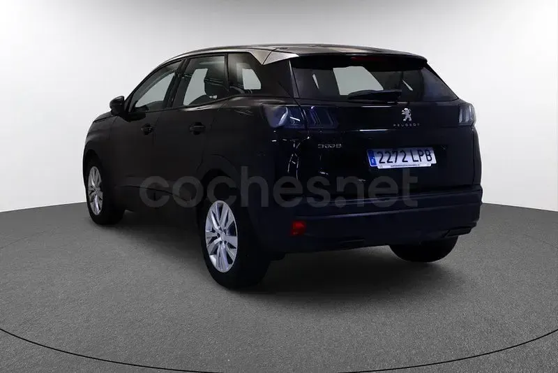 Usado Peugeot 3008 Active 130 CV (95 kW) 2021 Negro SUV